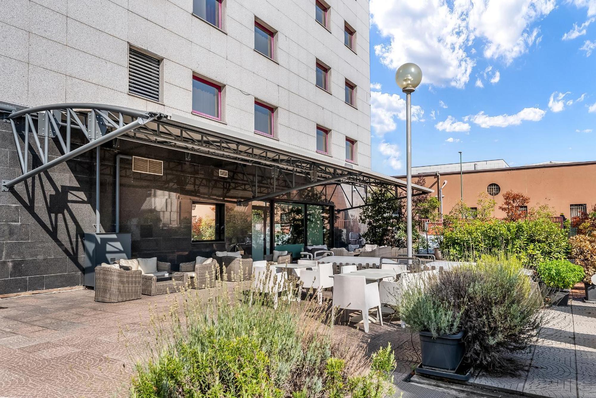 Abacus Hotel Sesto San Giovanni Esterno foto