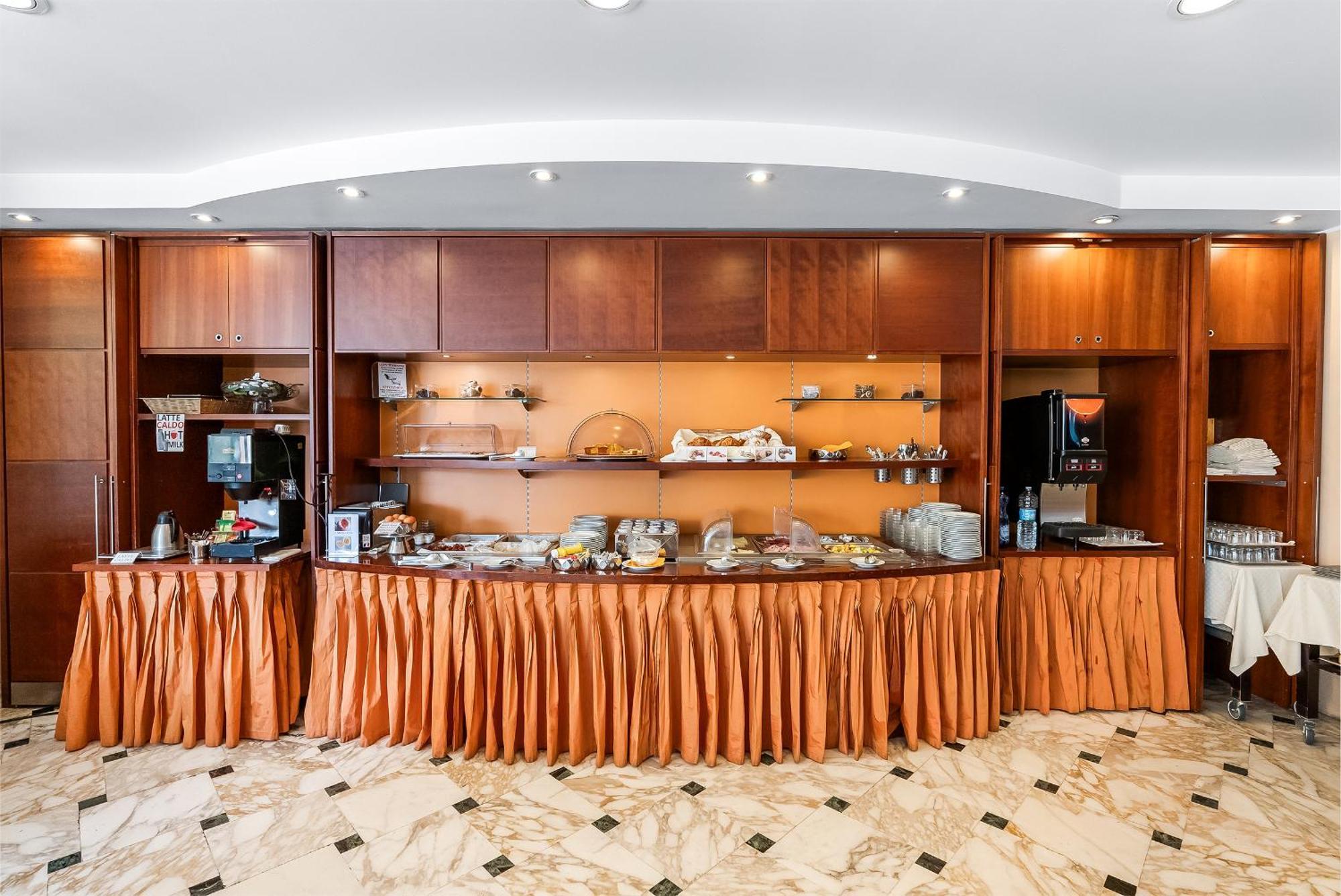 Abacus Hotel Sesto San Giovanni Esterno foto