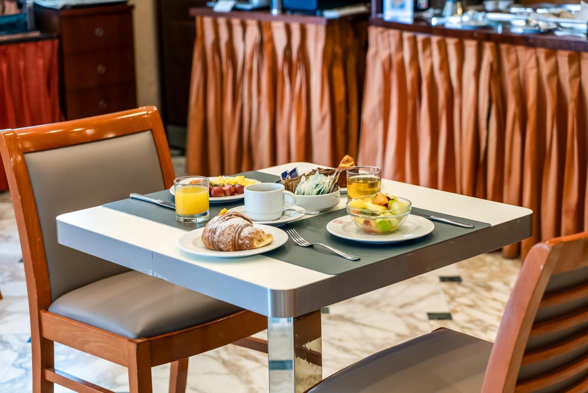 Abacus Hotel Sesto San Giovanni Esterno foto